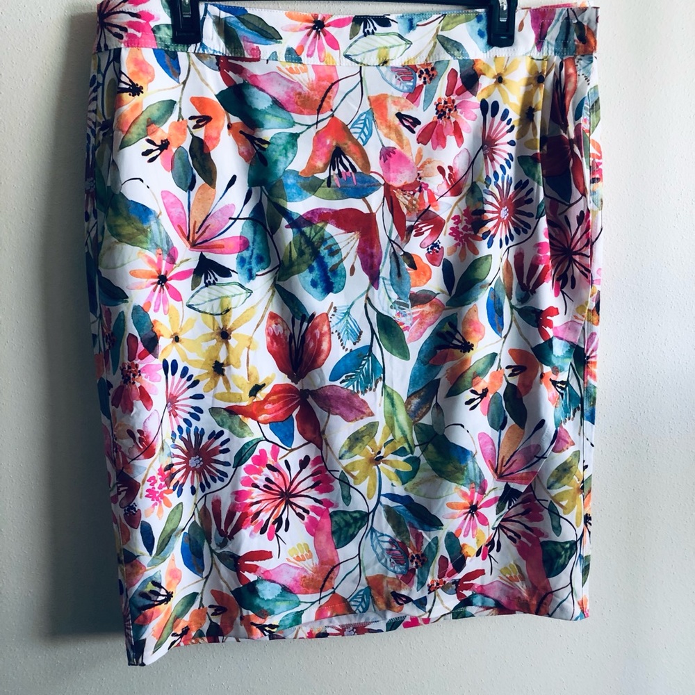 XXL Rip Skirt! Wrap-around NWT Wildflower Watercolor